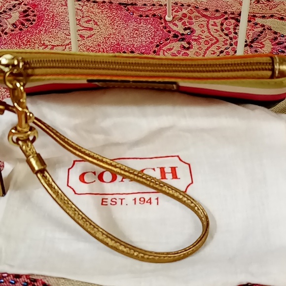 Coach Legacy Stripe Satin Wristlet EUC - Picture 9 of 11